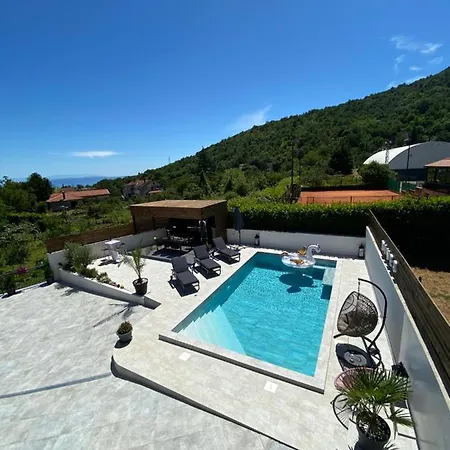 Antack House *